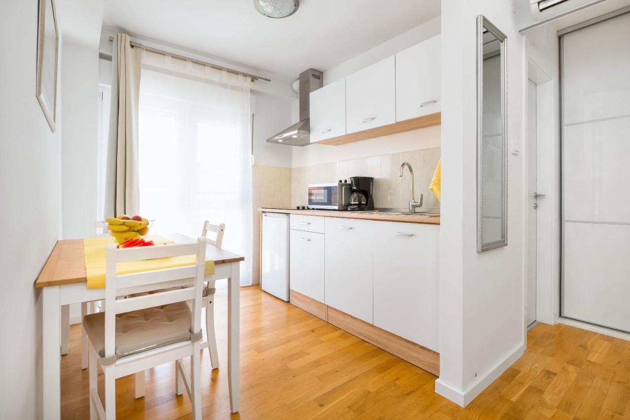 Apartment Mares Split Exteriör bild