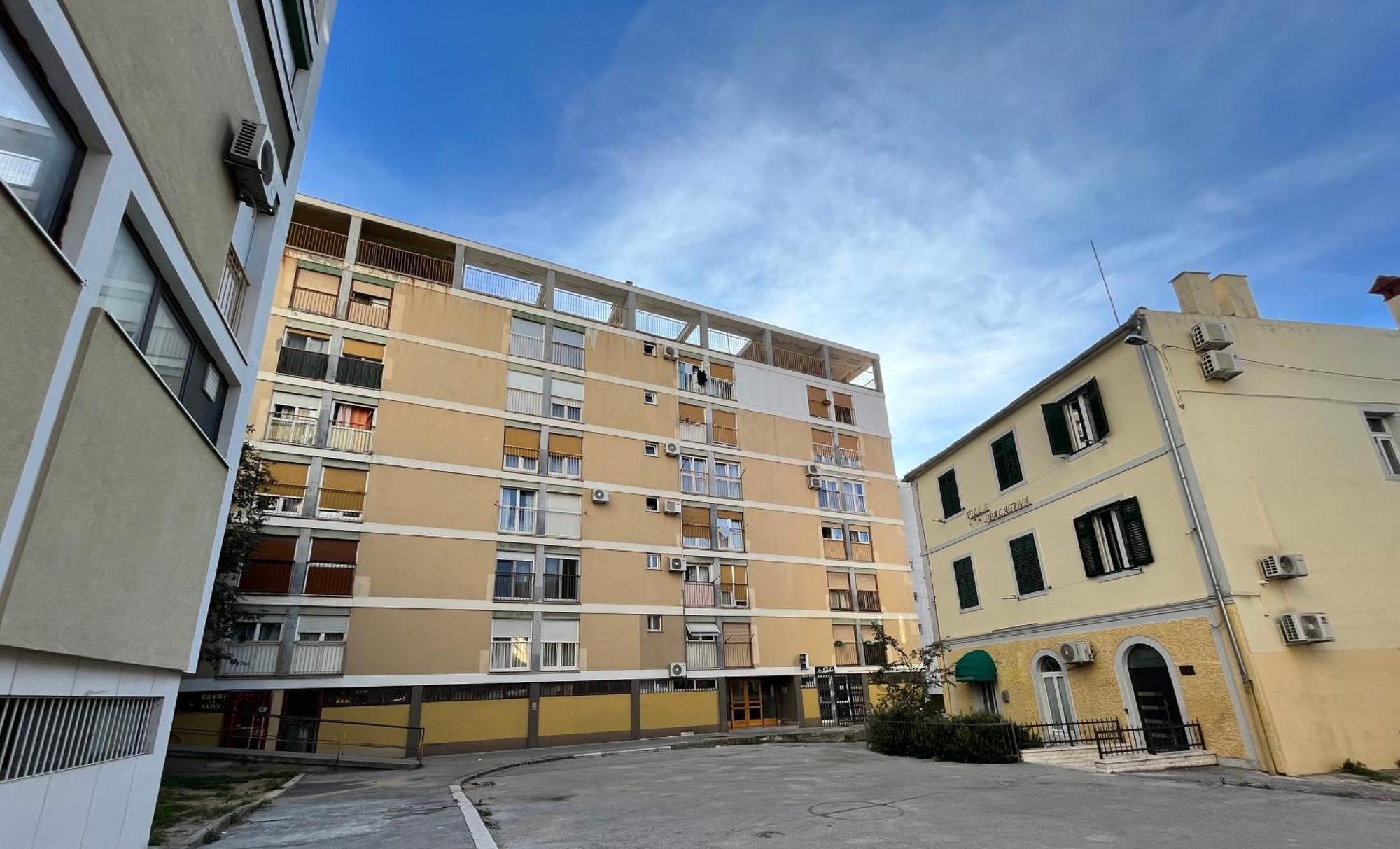 Apartment Mares Split Exteriör bild